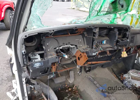 2004 Chevrolet Silverado 1500 Ls from USA, damaged, VIN 1GCEC19T74E203315